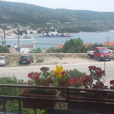 Ana Apartman