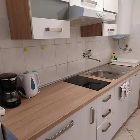 Ana Apartment Cres