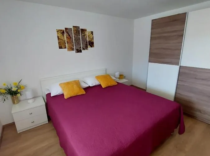 Ana Apartmán *