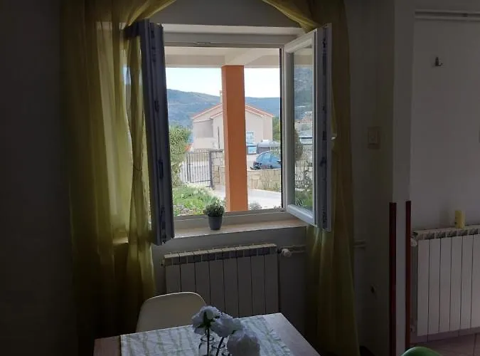 Ana Apartmán