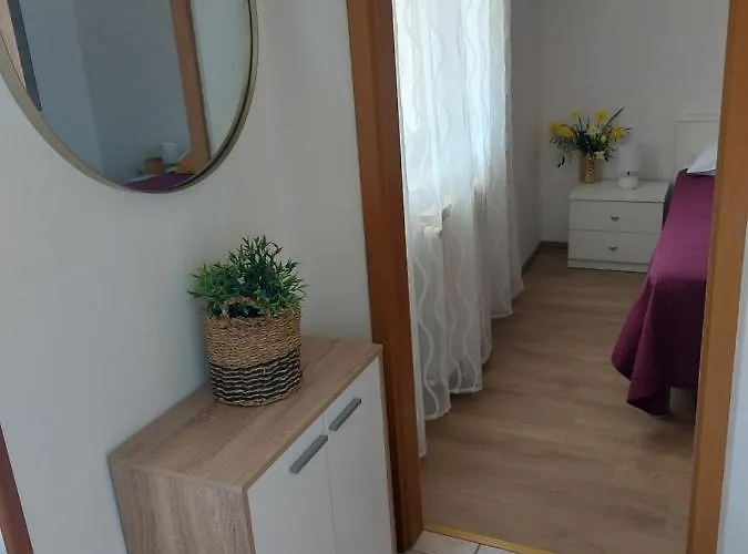 Ana Apartmán *